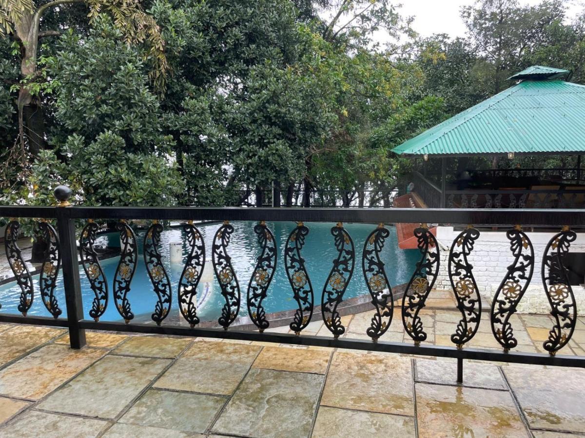 The Green Gate Resort Mulshi Exteriör bild