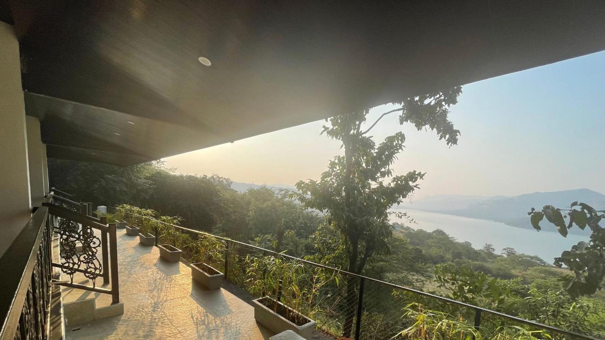 The Green Gate Resort Mulshi Exteriör bild