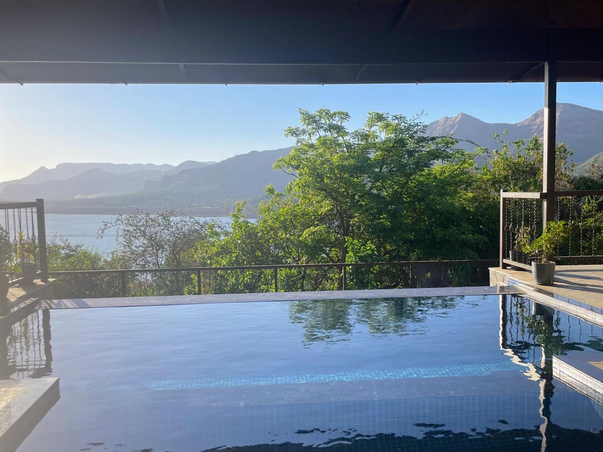 The Green Gate Resort Mulshi Exteriör bild